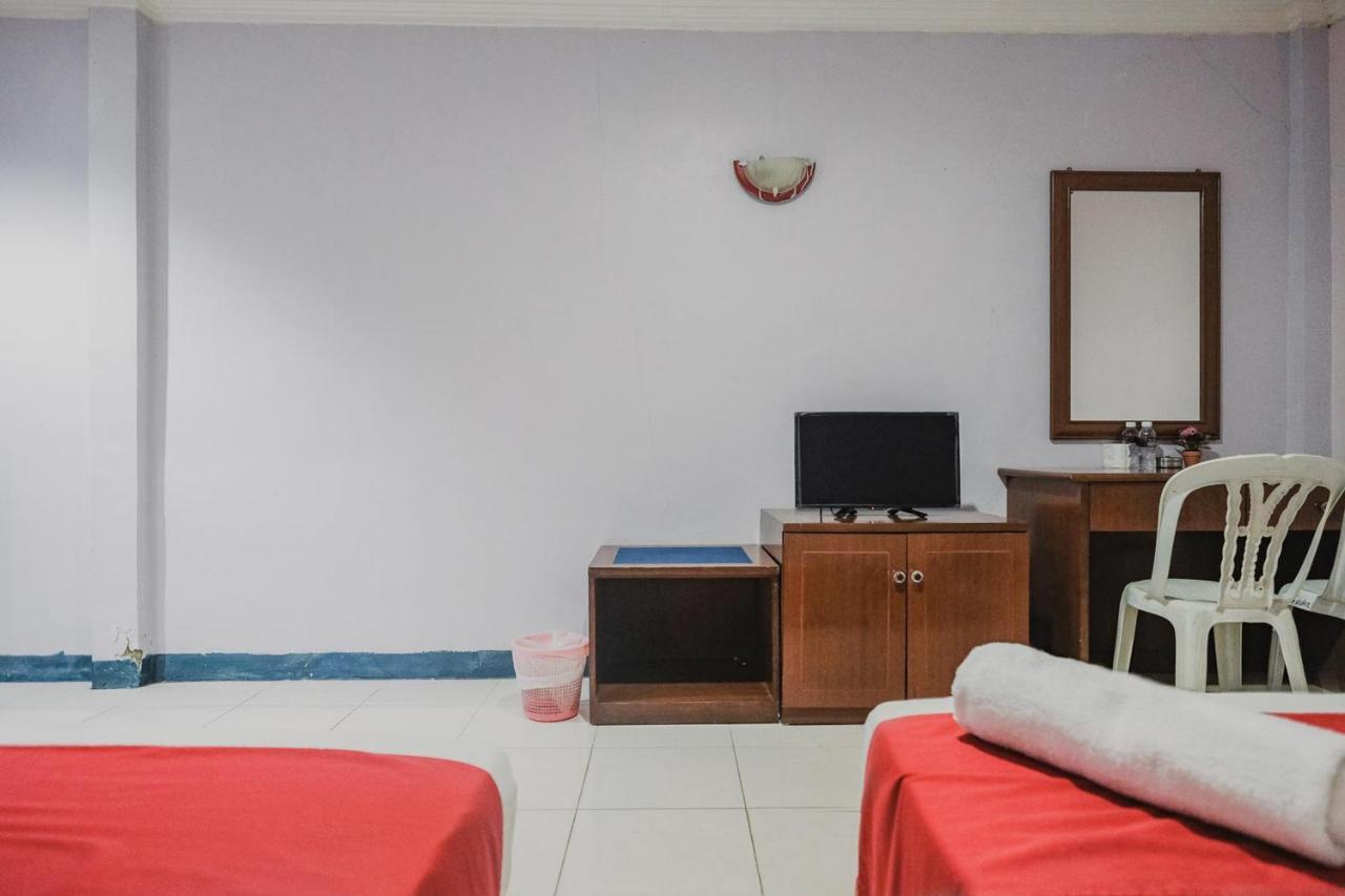 Reddoorz Near Nagoya Hill Mall Batam 5 מראה חיצוני תמונה